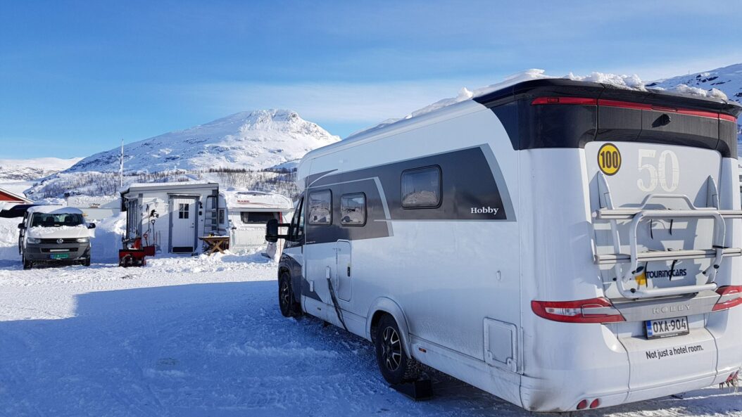 Touring-Cars-Jyvaskyla_winter-travel-sports_outdoors-lifestyle-scaled