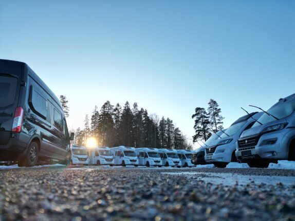 Viikonloppunäyttely 24.–25.1. klo 10–15 | Kulloonportti 1